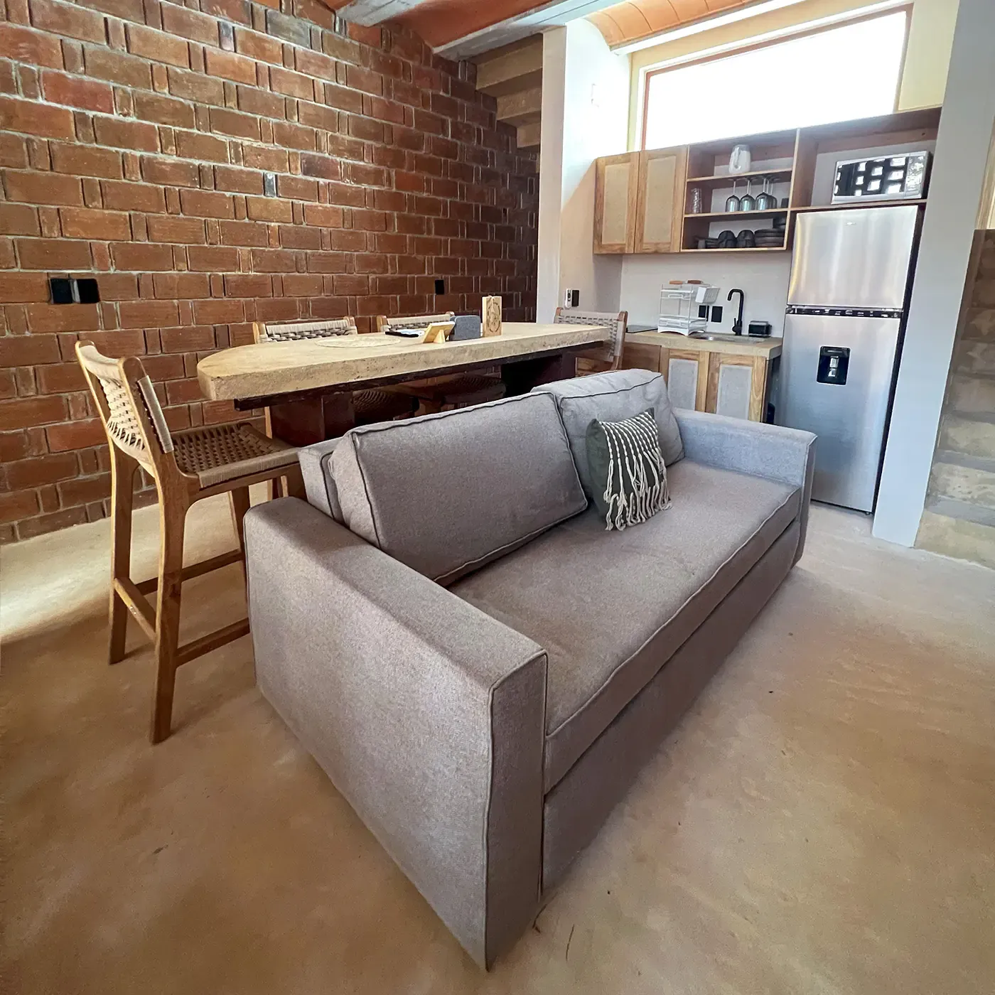 Living and dining space inside Loft Armadillo